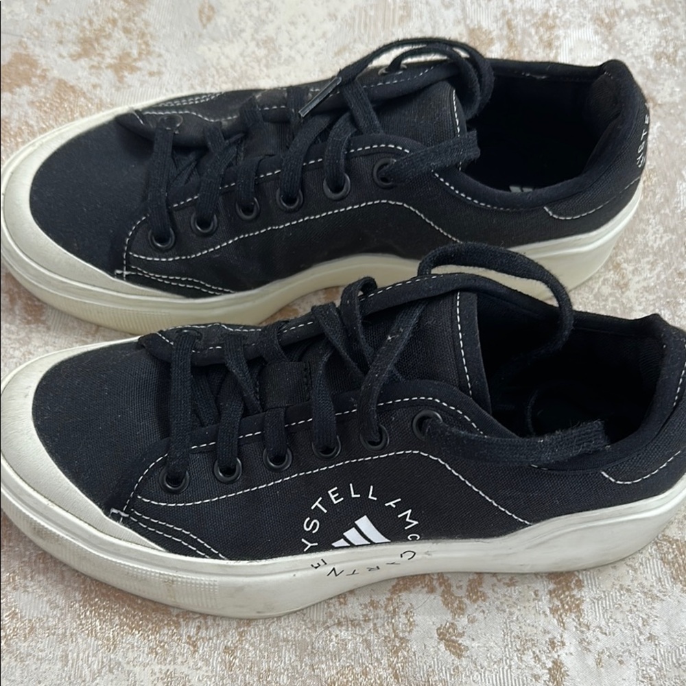 Adidas by Stella McCartney Black and White Sneakers with Textured Design